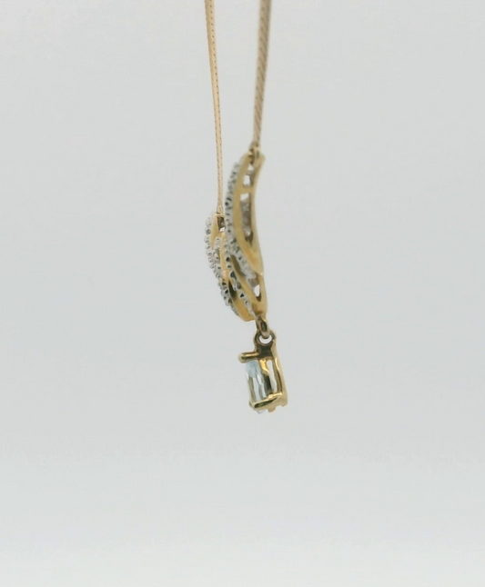 9ct Yellow Gold Pendant Necklace Topaz and Diamonds Stones Hallmarked 44cm Long
