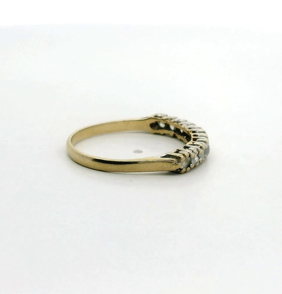 9ct Gold Eternity Ring Cubic Zirconia Stones Size N Hallmarked 1.4g