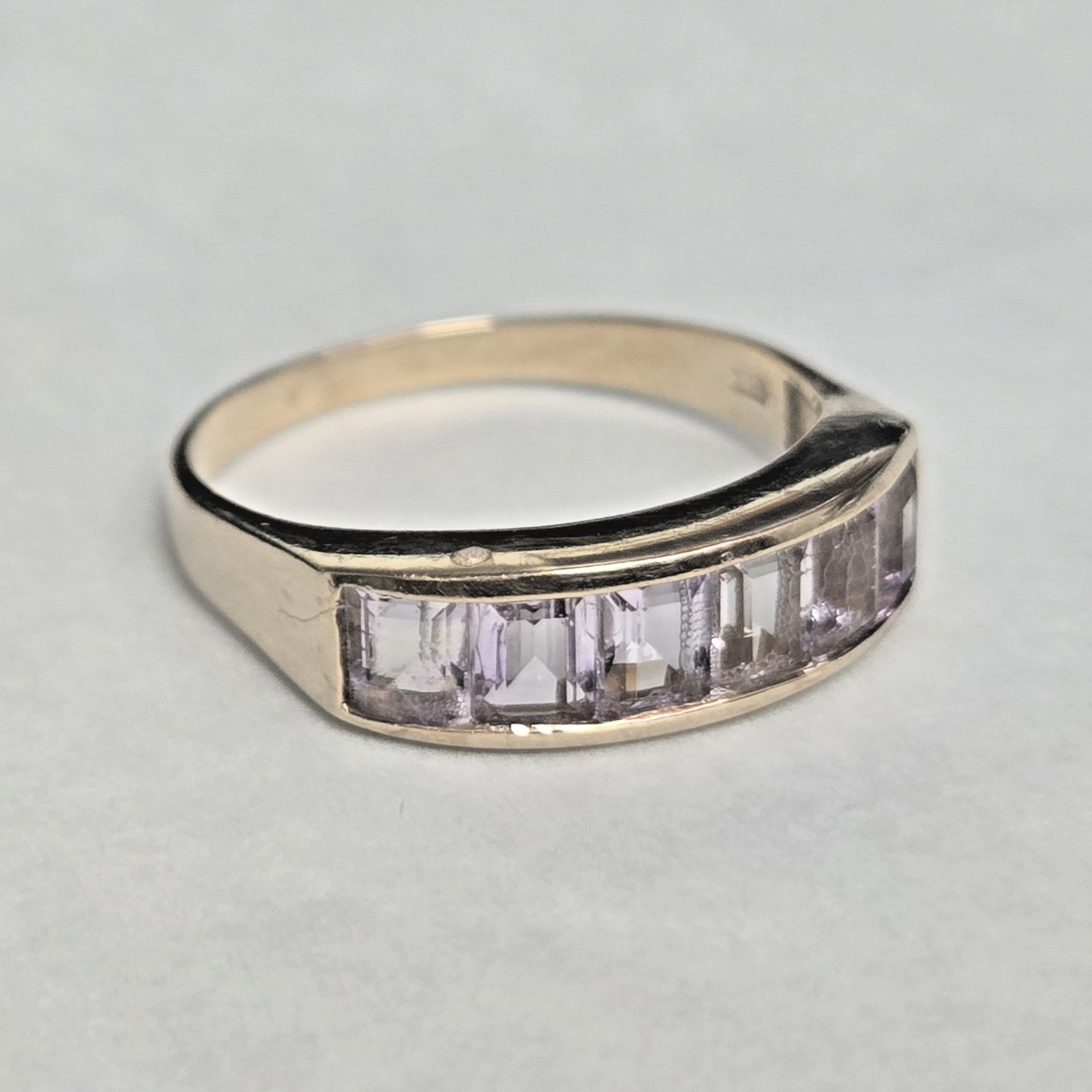 9ct Gold Ring Amethyst Purple 6x Channel Set Size N 1/2 Hallmarked