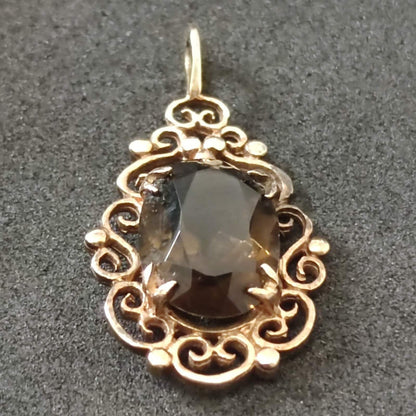 9ct Yellow Gold Pendant Smoky Quartz Ornate Filigree Scrollwork Border 2.3g