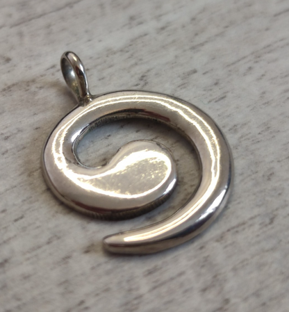 Navajo Sterling Silver Pendant Lowell Draper Native American Artisan Signed