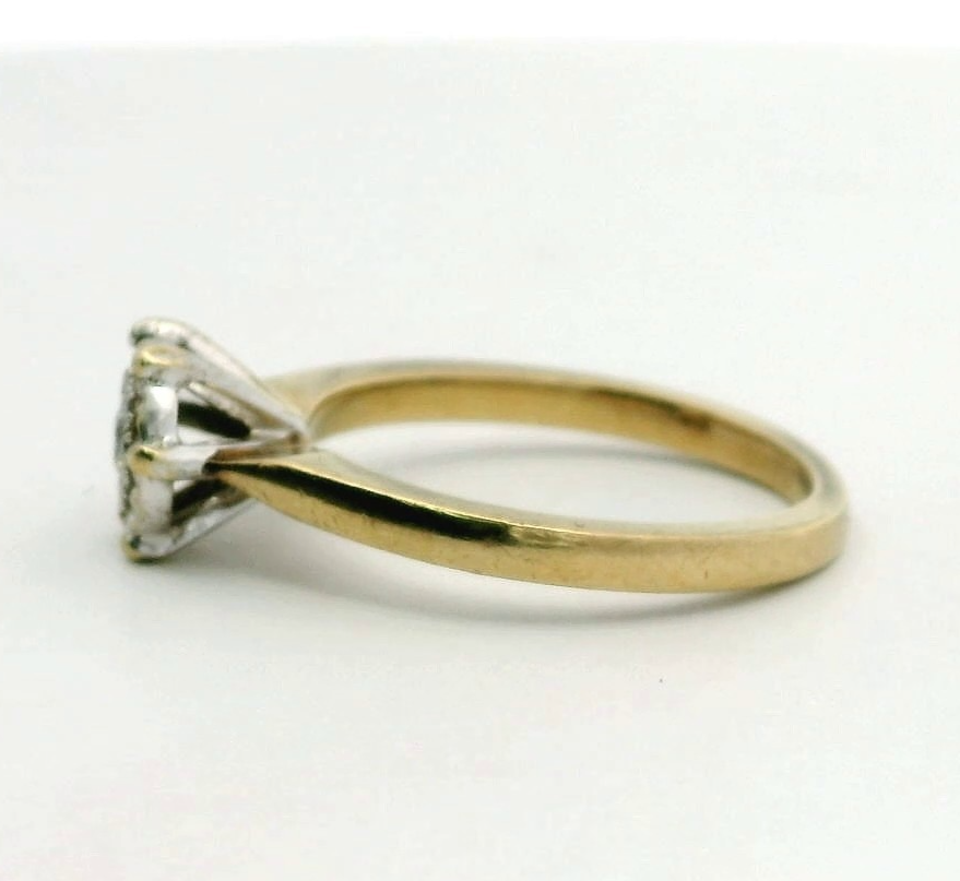 9ct Gold Ring Diamond Stones Size L Hallmarked Cluster Setting 2.7g