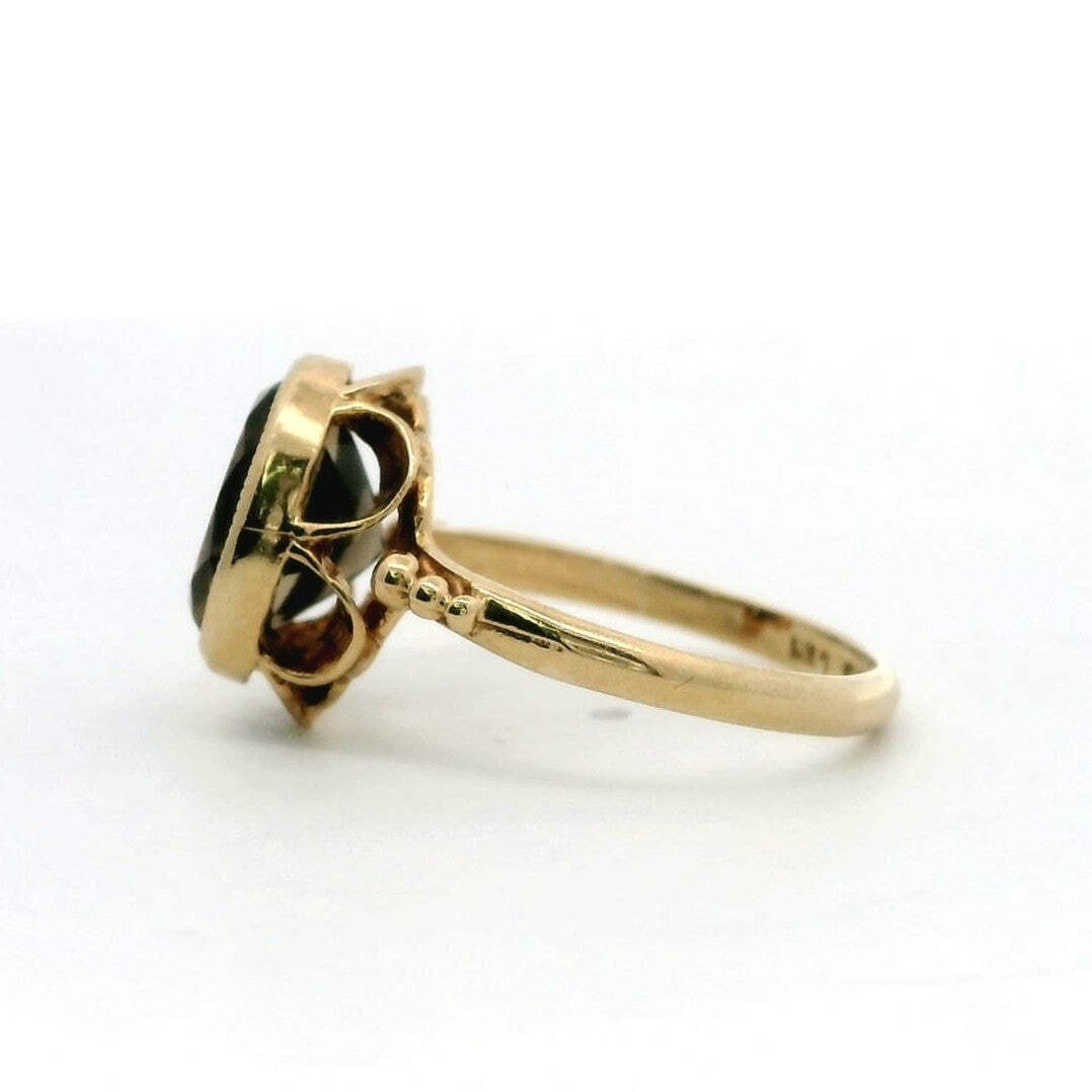 9ct Gold Ring Quartz Oval Cut Hallmark Size K 1/2