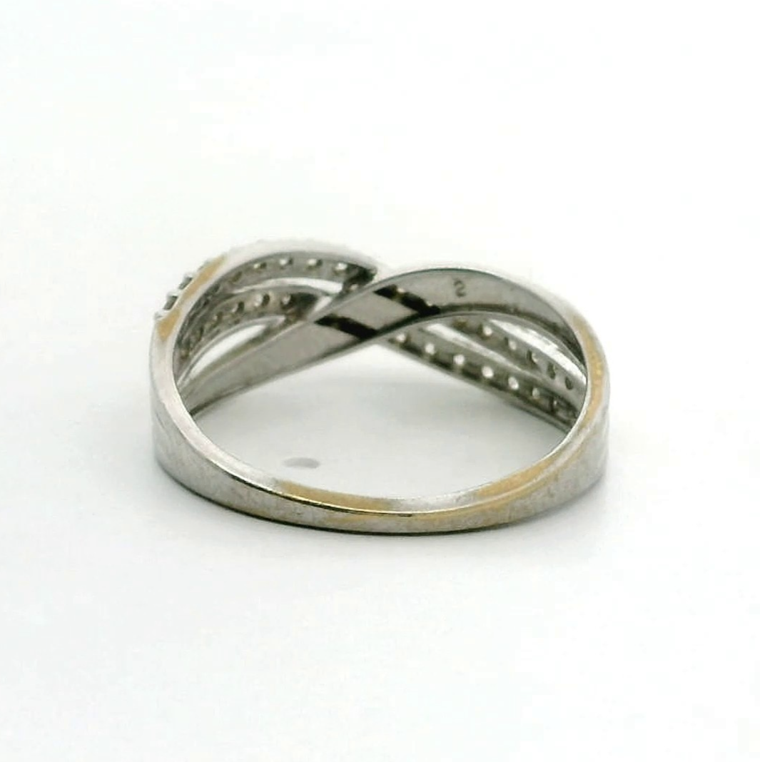 9ct Gold Ring Cubic Zirconia Stones Size L Crossover Setting UK Hallmarked 1.7g