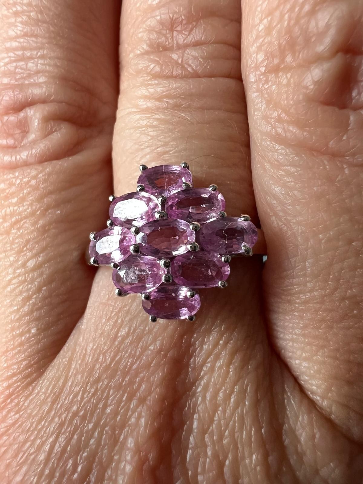 9ct Gold Ring Sapphire Stones Ring Size S 375 UK Hallmarked 2.8g Prong Setting