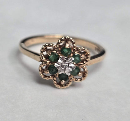 9ct Gold Ring Emerald & Diamond Hallmark Size N 1/2