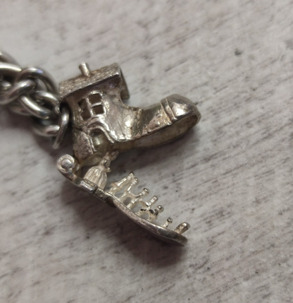 925 Sterling Silver Charm Bracelet 5 Charms 19cm Stamped Heart Padlock Cable