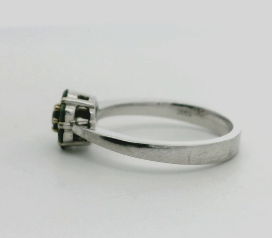 Silver Ring Green Diamond Stones 925 Stamped Size N 2.9g Certification