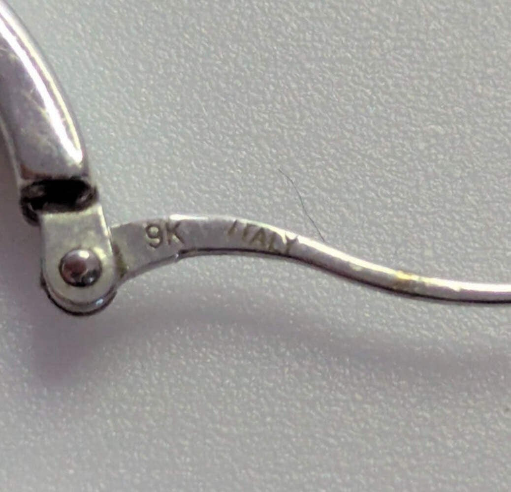 9ct White Gold Hoop Earrings Lever Backs UK Hallmark 25mm x 25mm 2.7g