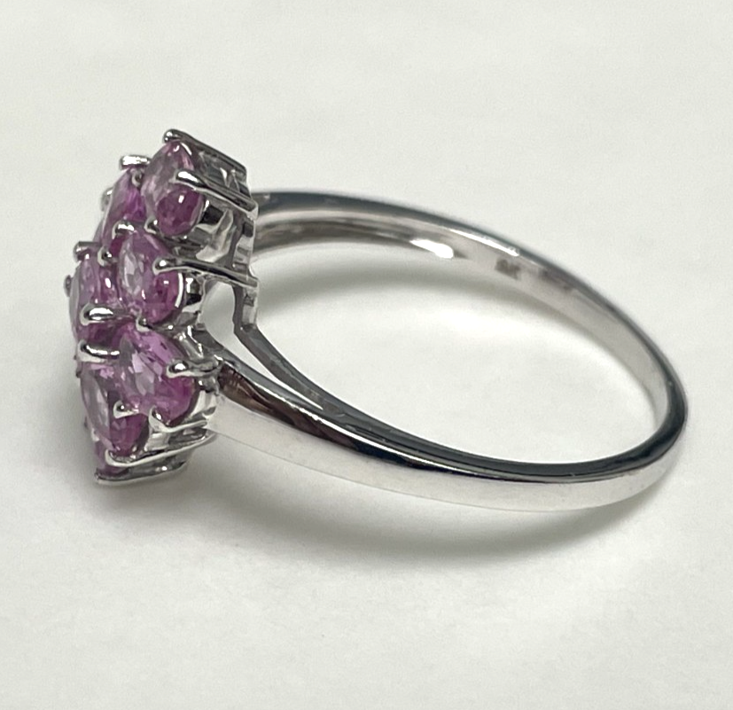 9ct Gold Ring Sapphire Stones Ring Size S 375 UK Hallmarked 2.8g Prong Setting