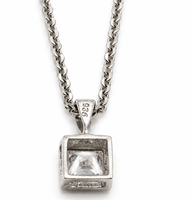 925 Sterling Silver Solitaire Pendant Necklace Round CZ Crystal Chain Gift 45cm