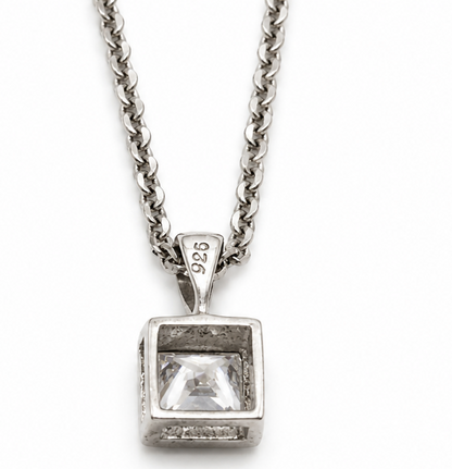 925 Sterling Silver Solitaire Pendant Necklace Round CZ Crystal Chain Gift 45cm