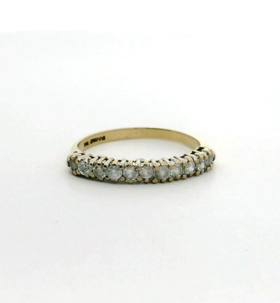 9ct Gold Eternity Ring Cubic Zirconia Stones Size N Hallmarked 1.4g