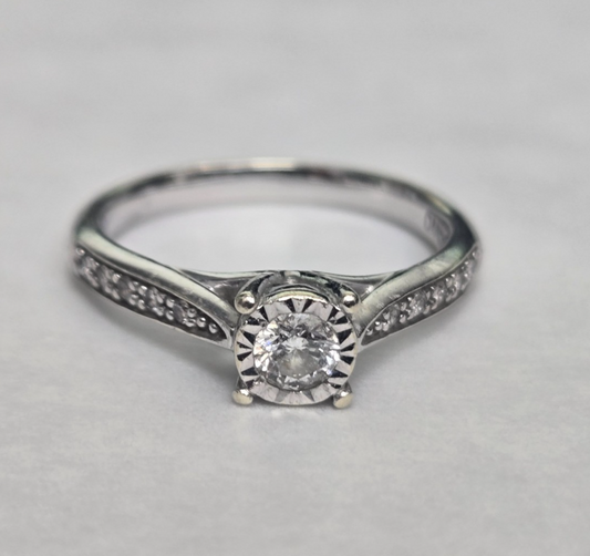 9ct White Gold Diamond Ring 0.25ct Size L 1/2 Hallmark 375 Illusion Wedding 2.9g
