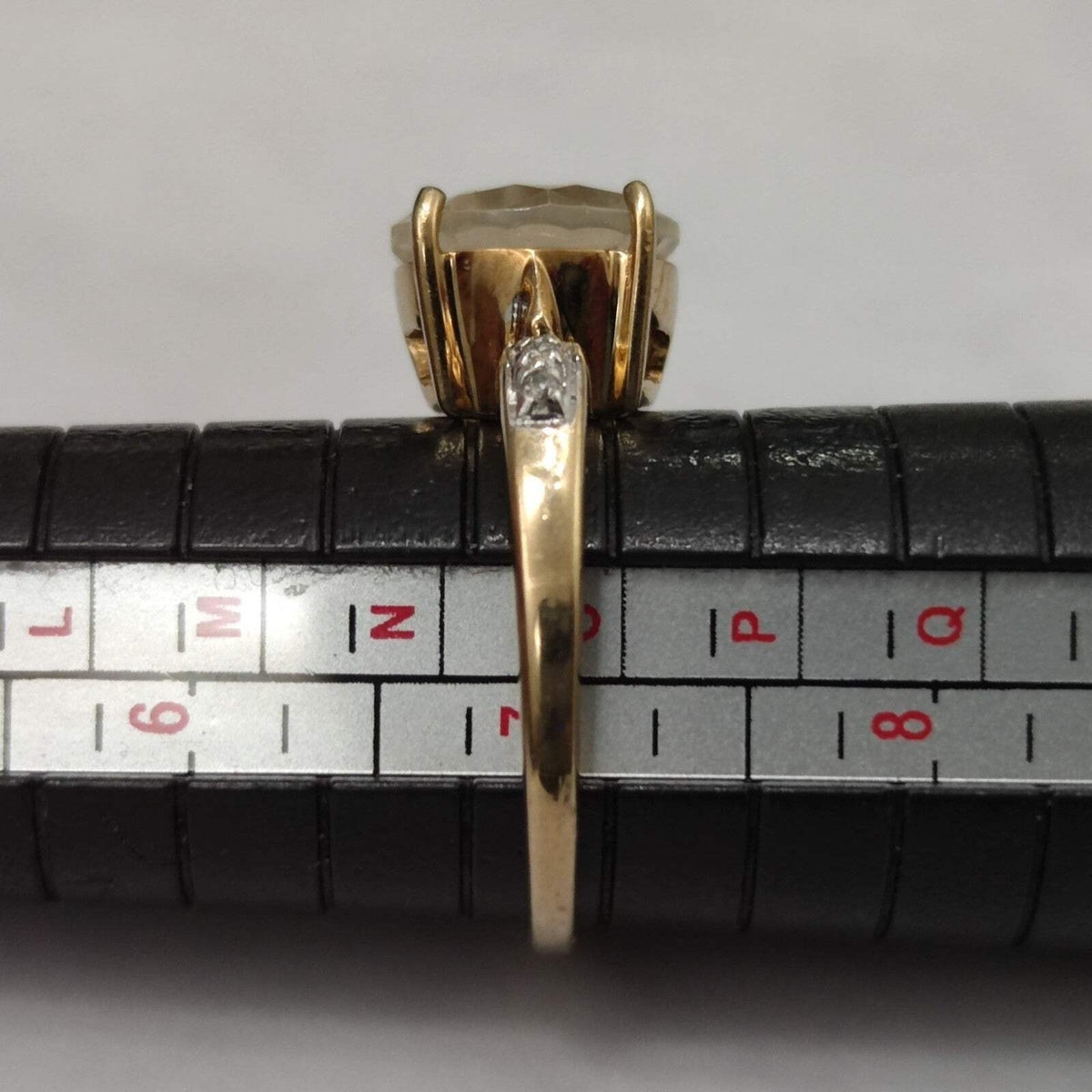 9ct Gold Ring Quartz And Diamond Hallmark Size N 1/2