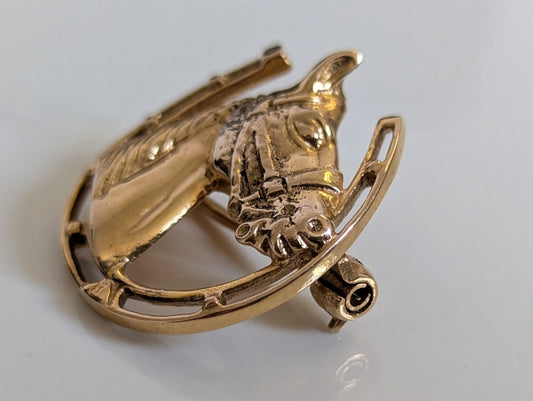 9ct Gold Horse Brooch 1973 London Hallmarked Pin Brooch 3.2g Size 25mm x 25mm