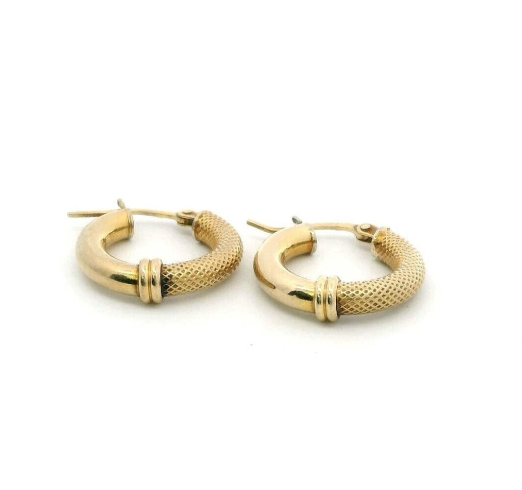 9ct Yellow Gold Hoop Earrings Textured Woven Finish 18mmx 17mm 1.6g