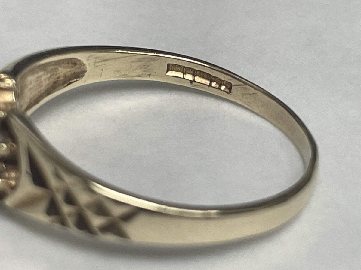 9ct Gold Ring Cubic Zirconia Hallmark Size P 1/2