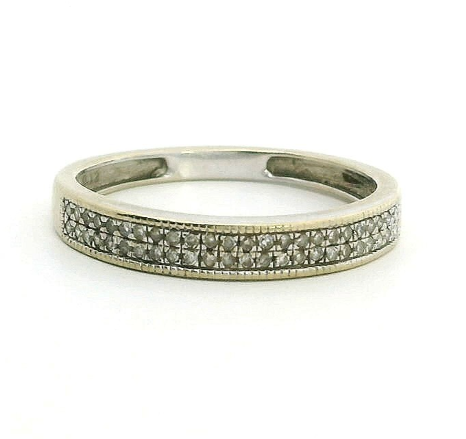 18ct White Gold Wedding Band Ring Diamond 0.12ct Stones Size M 1/2 Hallmarked 2g