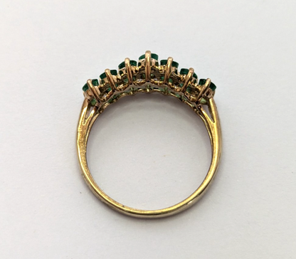 9ct Gold Ring Emerald Green 14x Hallmarked Size Q 2.5g