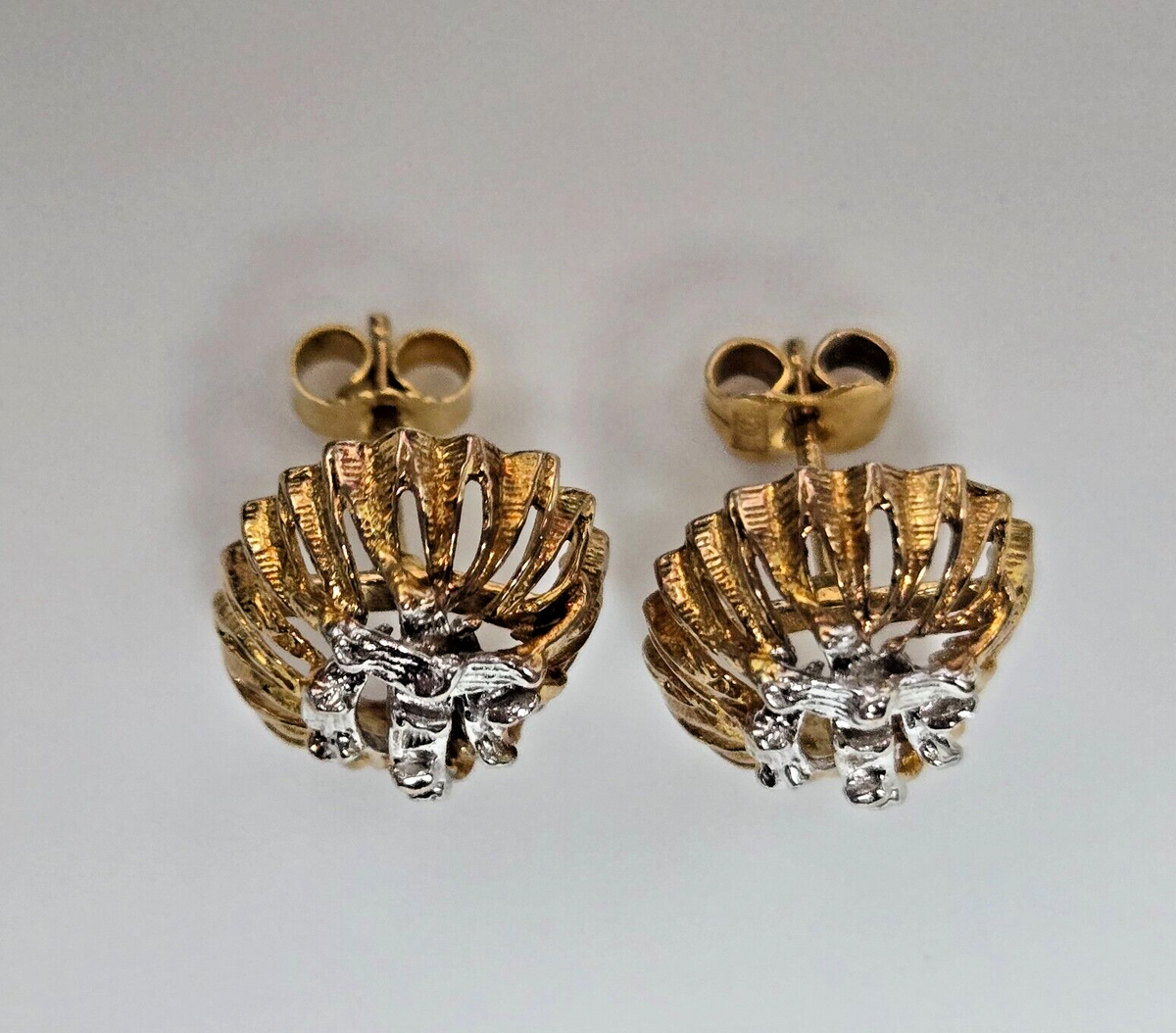 9ct Yellow White Gold Stud Earrings Two Tone Raised Textured Pattern Butterfly