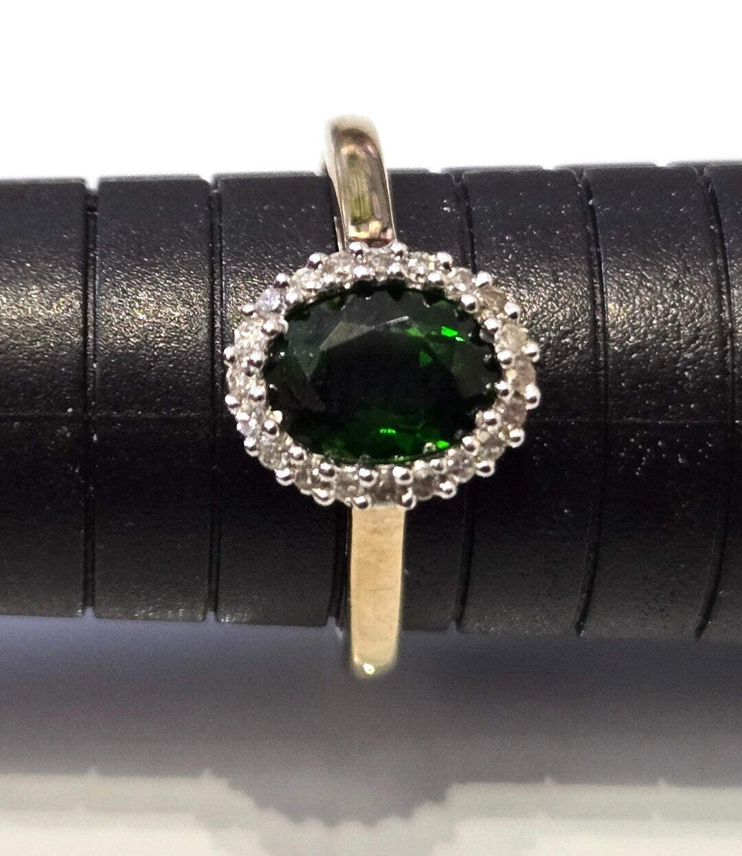 9ct Gold Ring Diopside and Diamonds Hallmarked Size S