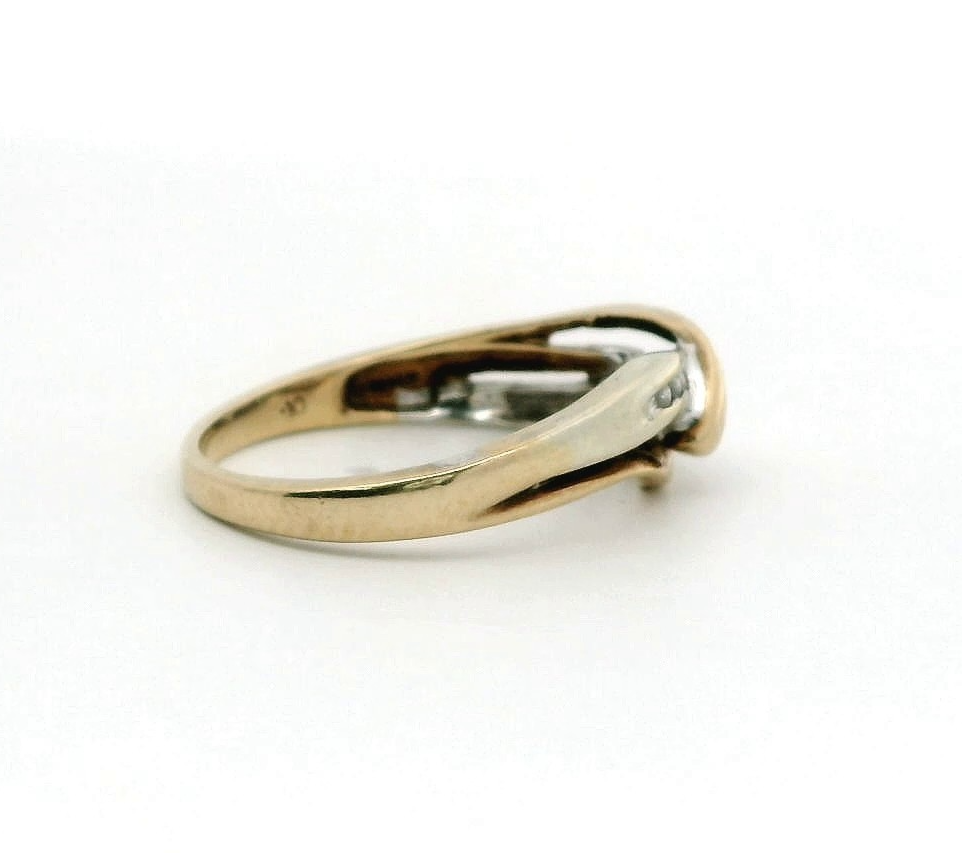 9ct Gold Ring Diamond 0.10ct Size Q Hallmarked 3.1g