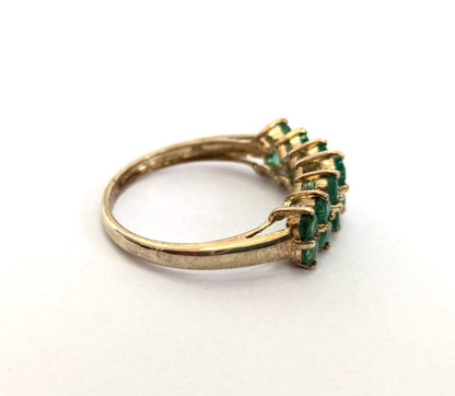 9ct Gold Ring Emerald Green 14x Hallmarked Size Q 2.5g
