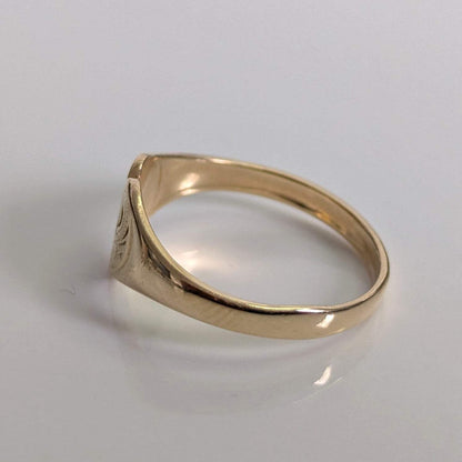 9ct Gold Signet Ring Love Heart Shaped Solid Band Hallmark Size O
