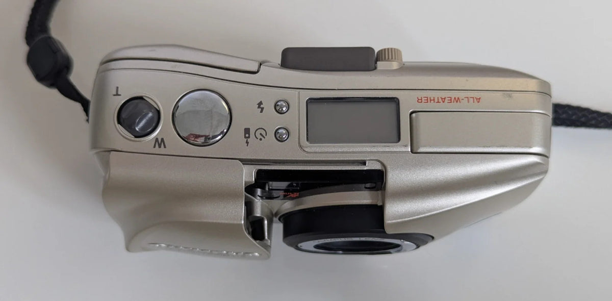 Olympus Zoom 115 35mm Compact Film Camera With Case Autofocus Flash Working