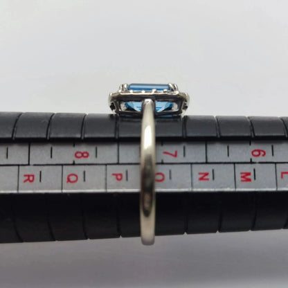 9ct White Gold Ring Topaz Diamond Size O Hallmarked 375 Halo Cluster 3g
