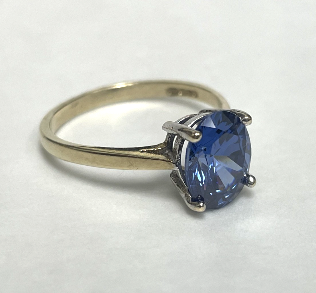 9ct Gold Ring Cubic Zirconia Solid Band Hallmark Size M