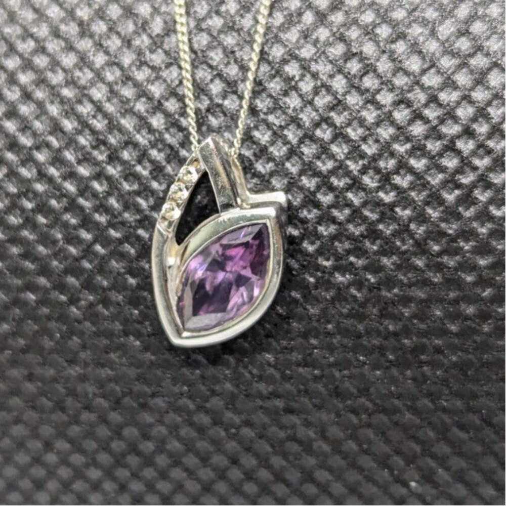 9ct White Gold Pendant Necklace Amethyst & Diamond Stones Hallmarked 49cm Long