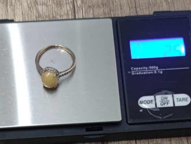 Opal Diamond Ring 9ct Yellow Gold Size S UK Hallmarked Solitaire 2.5g