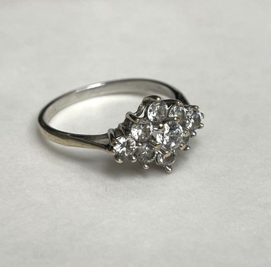 9ct White Gold Ring Cubic Zirconia Stones Solid Band Hallmark Ring Size I 1/2