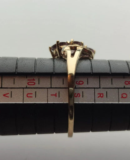 9ct Gold Ring Quartz and Diamond Stones Size S 2012 Hallmarked 2.7g