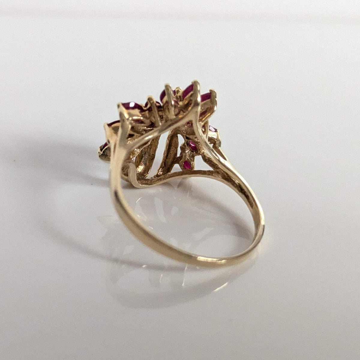 9ct Gold 14 Ruby Ring Size S Hallmarked 375 Cluster July 4g