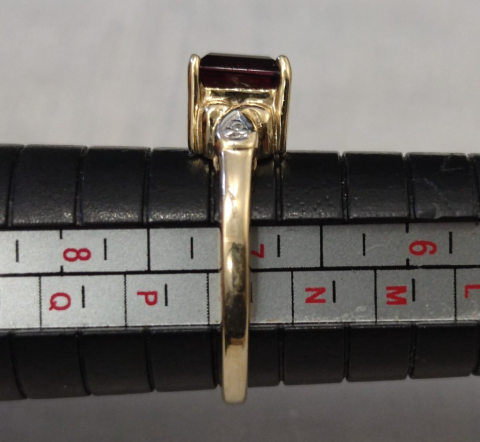 9ct Gold Garnet Diamond Ring Size N 1/2 Square Solitaire Hallmark 375 3g