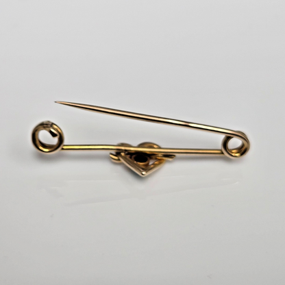9ct Yellow Gold Heart Brooch Turquoise Stone Hallmarked Size 43mm x 10mm