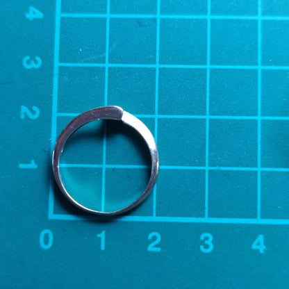 9ct Gold Ring Diamond Bypass Band Hallmarked Size O