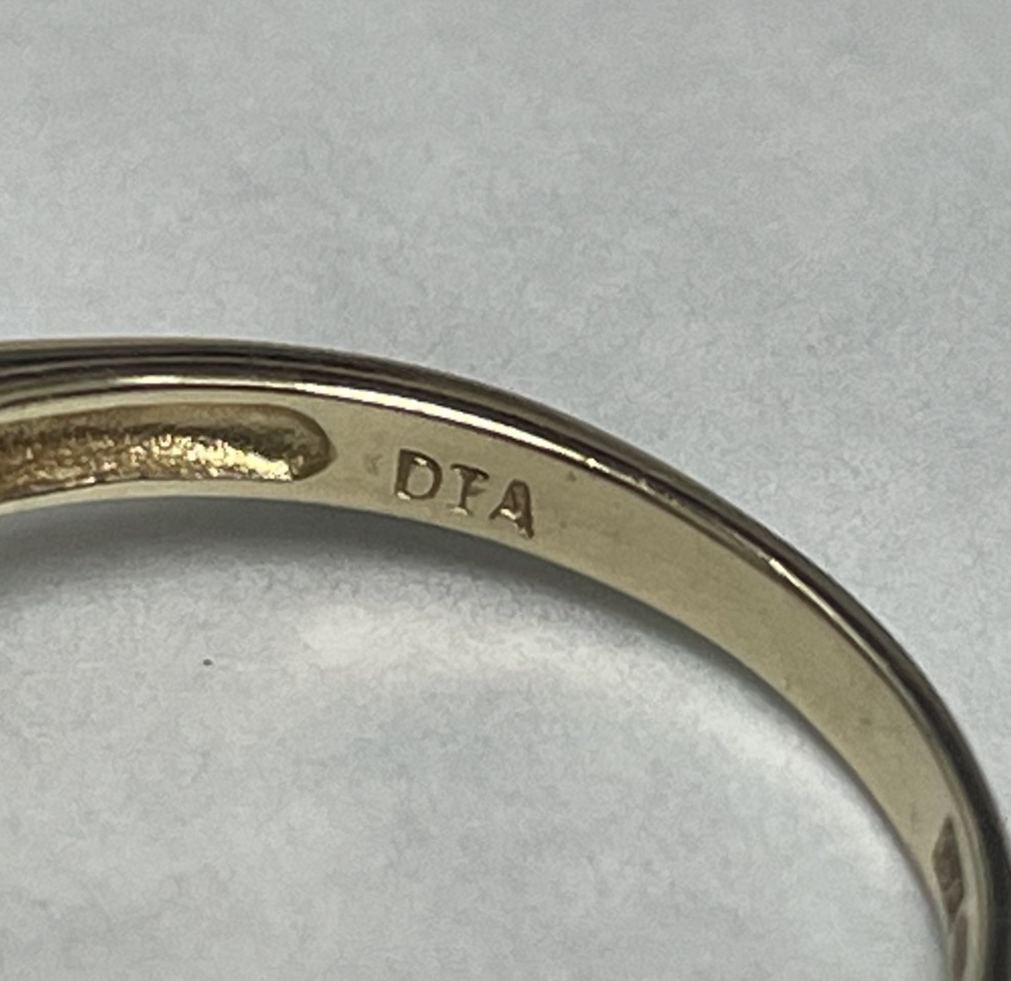 9ct Gold Ring Diamond 0.05ct Solid Band Metal Hallmark Size L