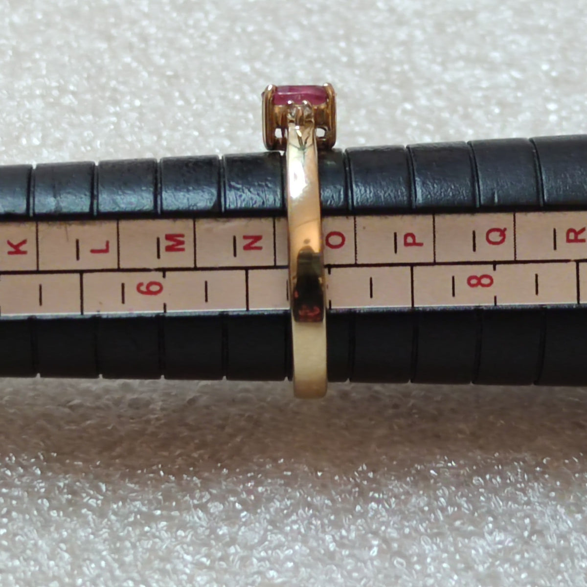 9ct Yellow Gold Ring Ruby Zircon Stones Size N 1/2 Hallmarked 2.5g Certification