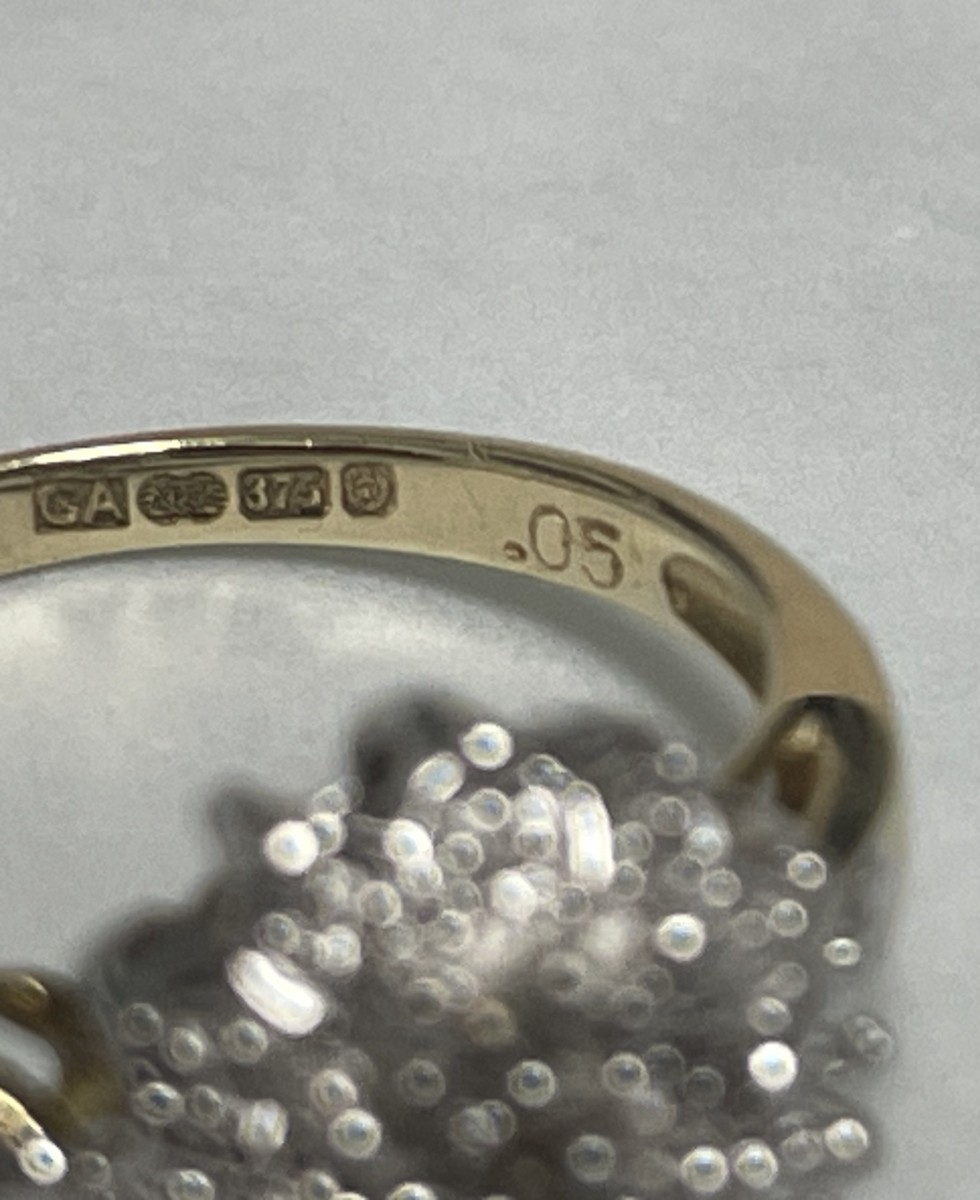 9ct Gold Ring Diamond 0.05ct Solid Band Metal Hallmark Size L