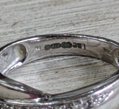 9ct White Gold Ring Diamond Hallmark Size J 1/2