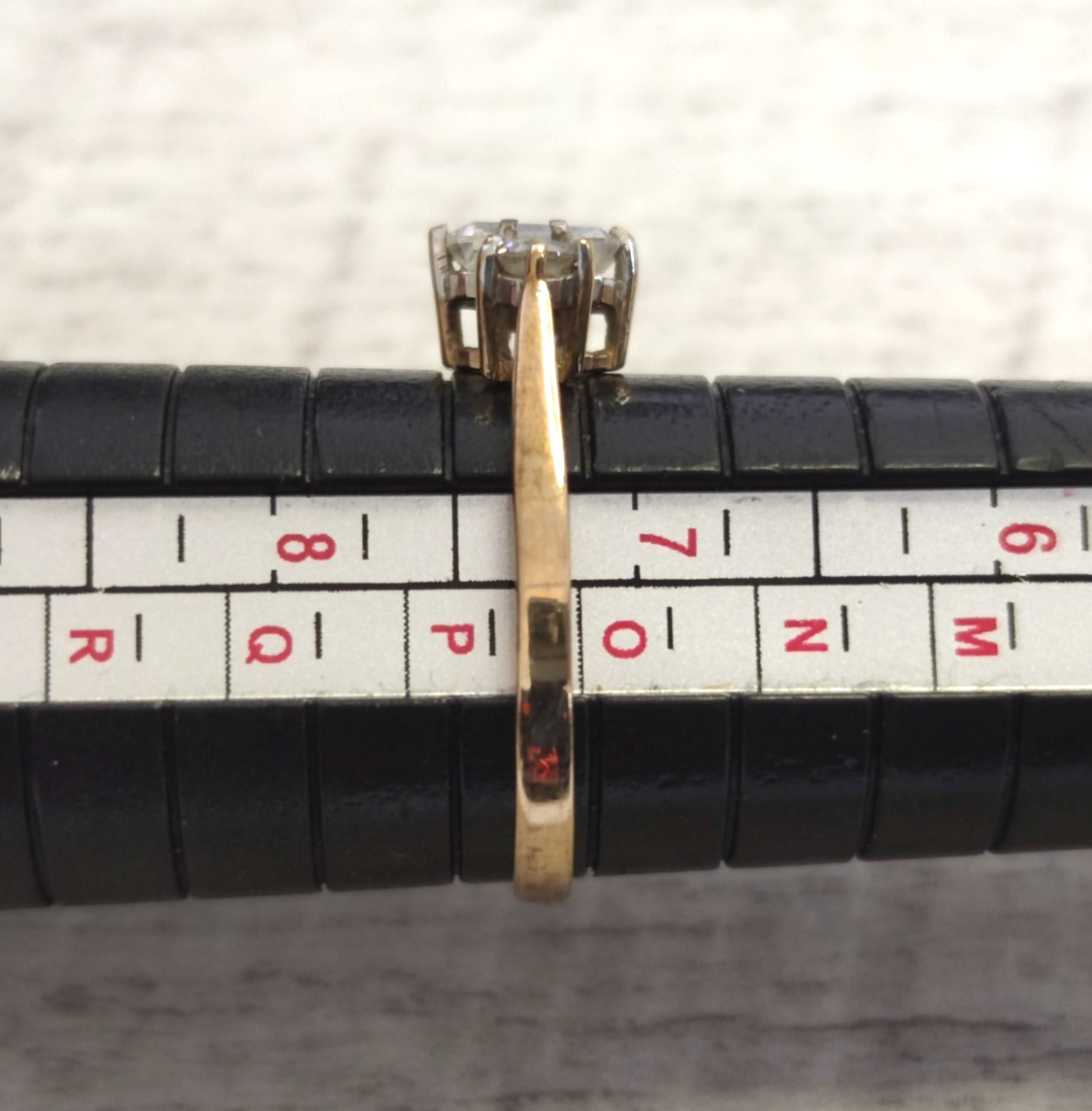 9ct Gold Ring Cubic Zirconia Fine Solid Band Hallmark Size O