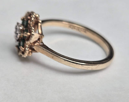 9ct Gold Ring Emerald & Diamond Hallmark Size N 1/2