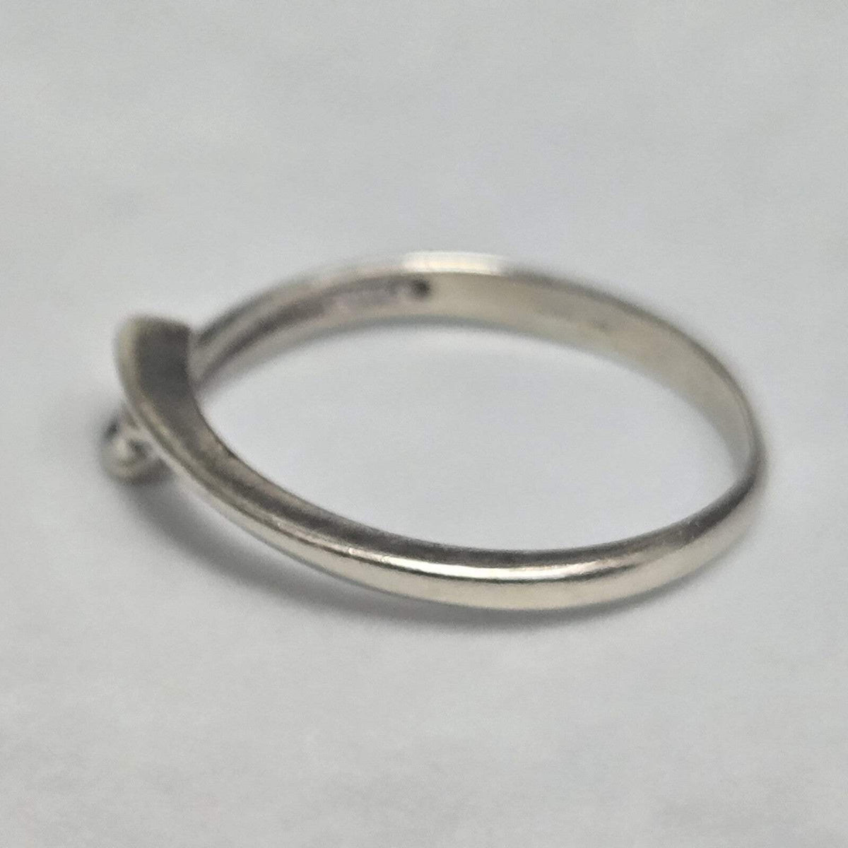9ct Gold Ring Diamond Bypass Band Hallmarked Size O