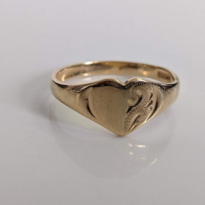 9ct Gold Signet Ring Love Heart Shaped Solid Band Hallmark Size O