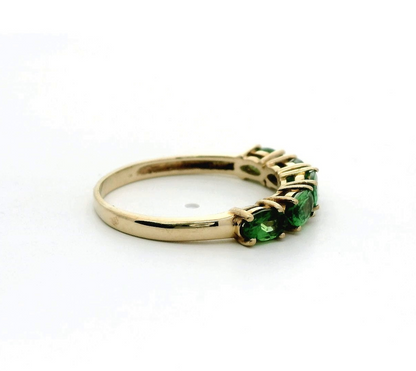 9ct Gold Green Diopside Ring Size R Five-Stone Prong Setting 2.1g