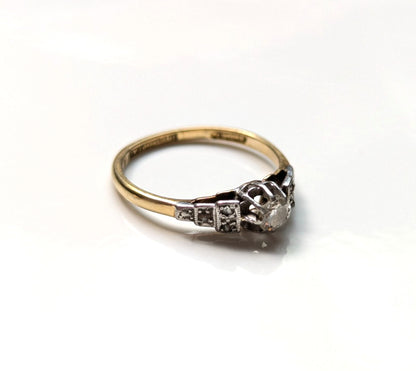18ct Gold Ring Diamond Platinum Hallmark Size L 1.9g